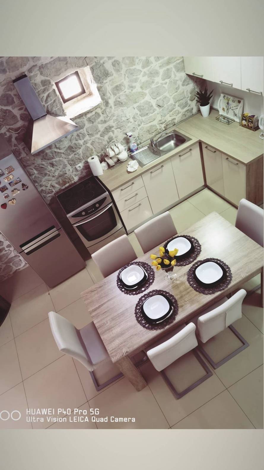 Tek što je pokazala novu kuću, Valentina Tijan se žali: 'Crkva nam zvoni, to su mi prešutjeli'