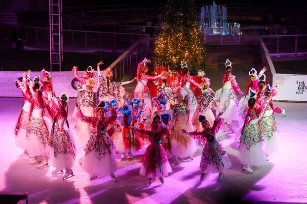 Svečano otvorenje Ledenog parka na Trgu kralja Tomislava uz predstavu Orašar