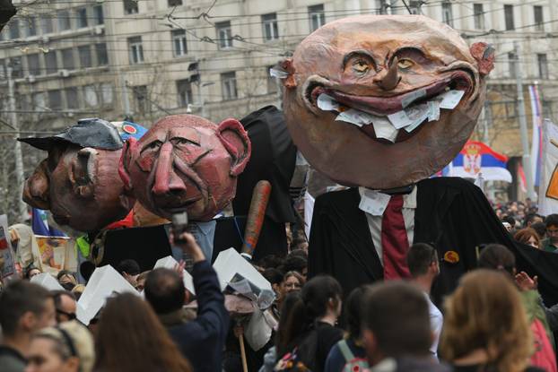 200 slika s masovnog prosvjeda