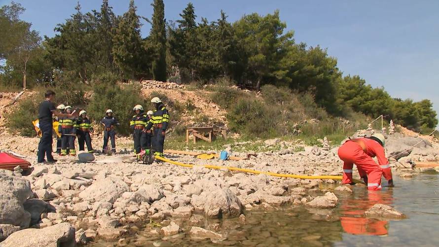 Mandarina je prva duelistica: Mislio sam da nećeš ništa raditi, a ti se uhvatila krave i vrta...