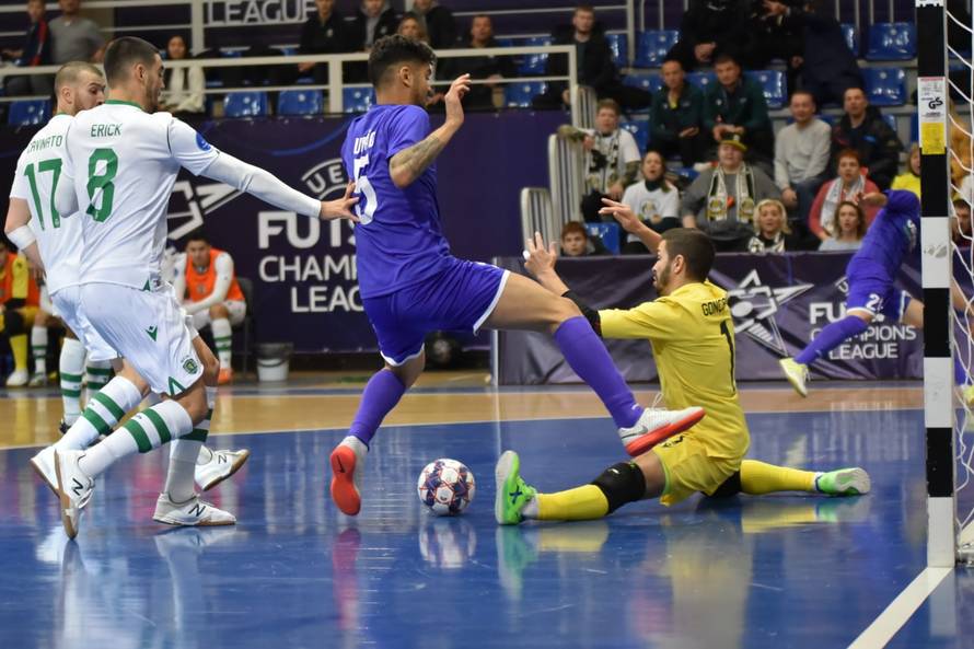 Makarani 'popili' četiri komada: 'Sporting je ipak svijet za sebe'