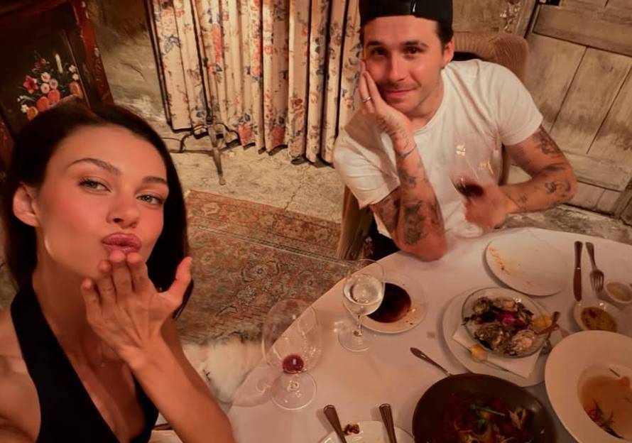 Nakon što je javno prozvao roditelje, Brooklyn objavio romantičke fotke s Nicolom