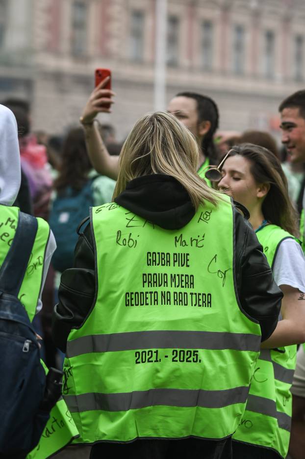 Zagreb: Atmosfera na Trgu bana Jelačića povodom norijade