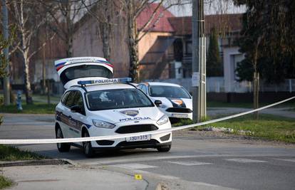 Opljačkali kuću i napali staricu koja ih je pokušala spriječiti