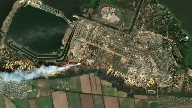 Overview of Zaporizhzhia nuclear power plant and fires