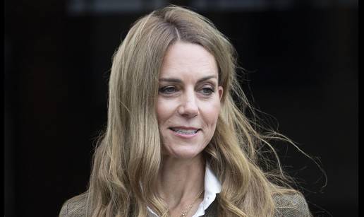 FOTO Od traperica i minica do kraljevskog glamura: Evo kako se mijenjala Kate Middleton