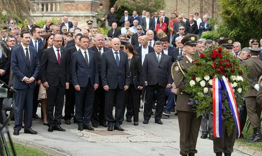 Obljetnica smrti: Položili su vijence na grob Gojka Šuška