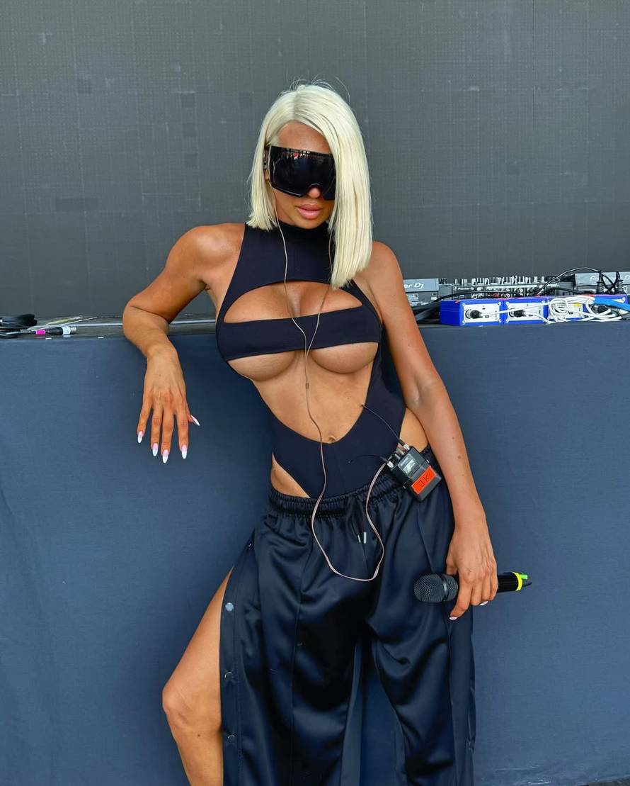 Jelena Karleuša oplela po Jakovu Jozinoviću: 'Potpuna budalaština i šizofrenija...'