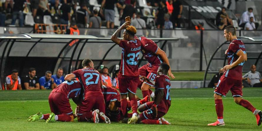 Kakav peh u završnici: Rijeka imala pobjedu u rukama, PAOK do remija u posljednjoj sekundi!