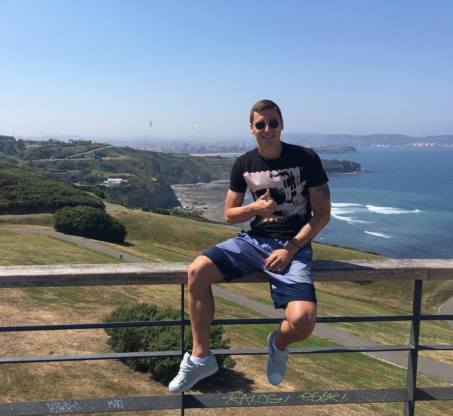 Vranješ provocira Karleušu na Instagramu i šalje joj poruke...