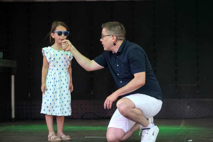 Počeo je peti Chill&Grill: Već prvi dan posjetitelji su uživali u vrhunskoj hrani i odličnoj glazbi