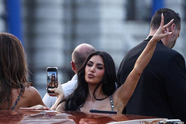 Anticipated wedding of Amazon founder Jeff Bezos and Lauren Sanchez in Italy