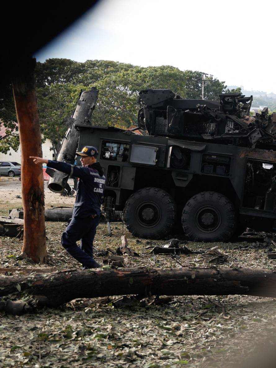 U.S. strikes Venezuelan capital