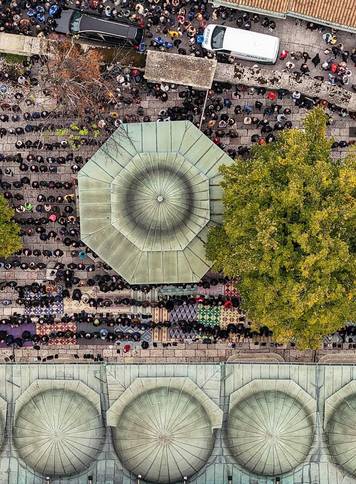 Sarajevo: Pogled iz zraka na d&zcaron;enazu za Halida Be&scaron;li&cacute;a u Gazi Husrev-begovoj d&zcaron;amiji