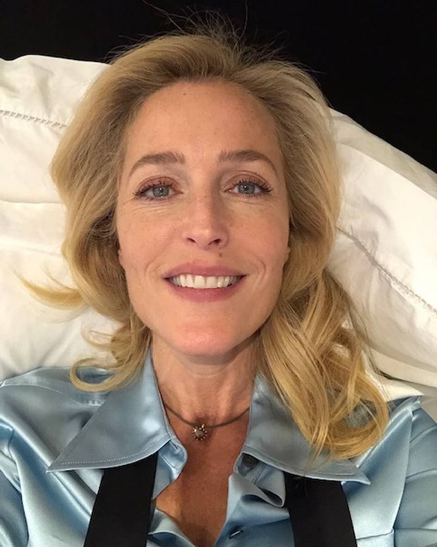 Agentica Scully (52) se odrekla grudnjaka: 'Lijena sam, briga me ako mi sise dođu do pupka'
