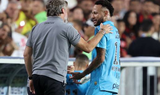 VIDEO Santos blizu ispadanja iz lige, Neymar poludio na trenera u sred utakmice: 'Mene vadiš?'