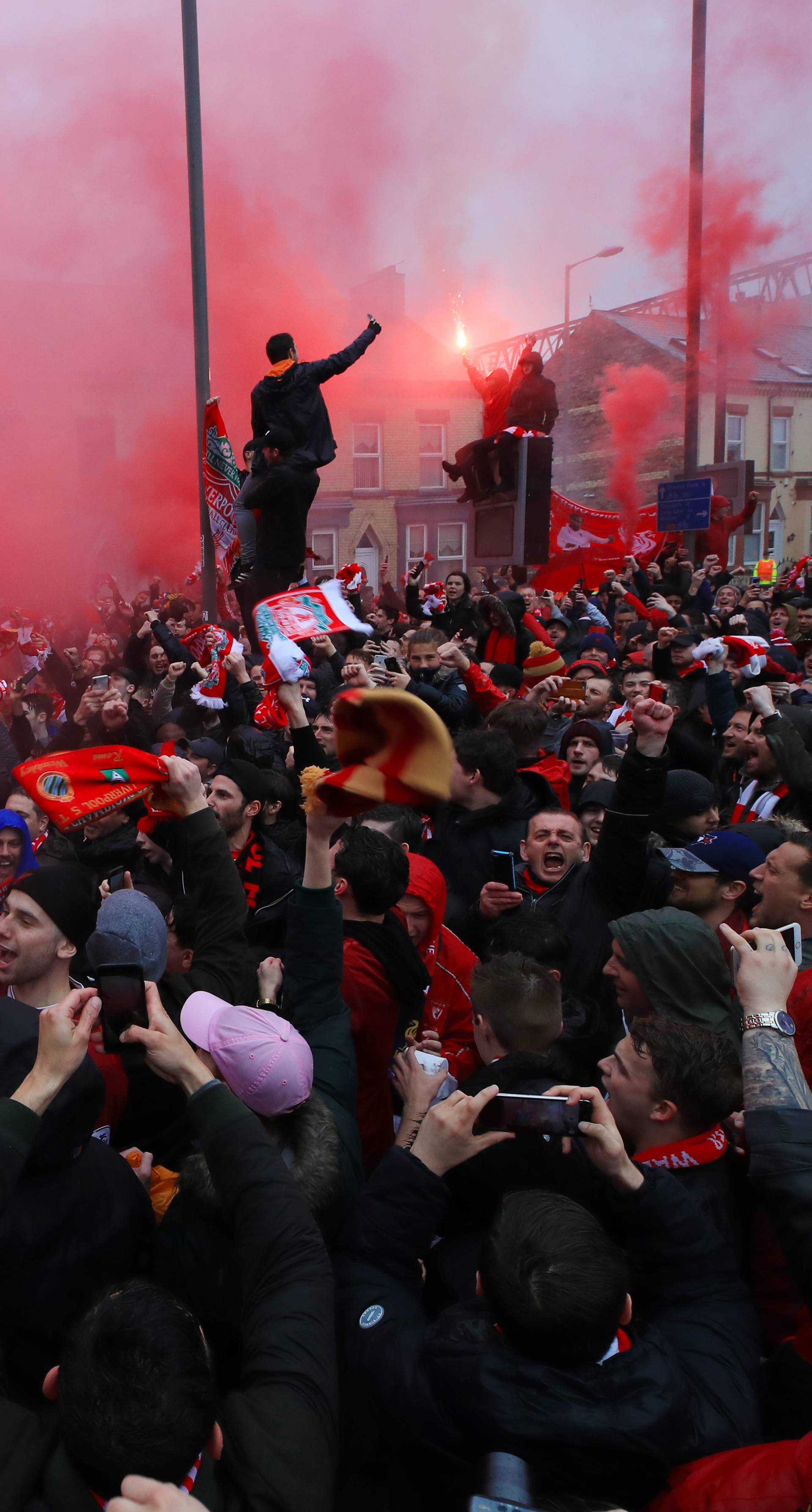 Liverpool v AS Roma - UEFA Champions League - Semi Final - First Leg - Anfield