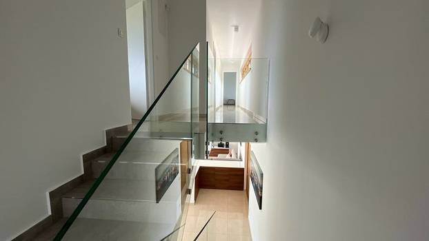 FOTO Vila iznad Malinske ima bazen i predivan pogled na more - Evo koliko bi vas koštala