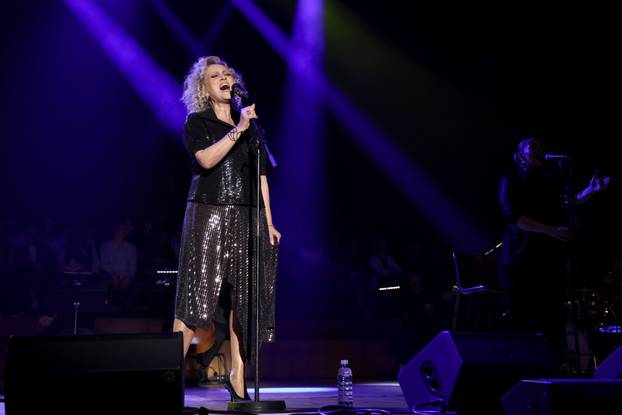 Zagreb: Vanna održala koncert u Lisinskom