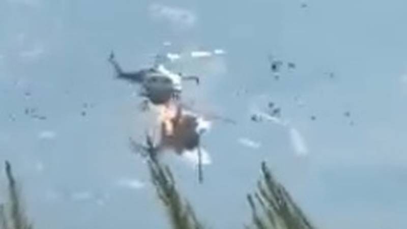 UŽAS U GRČKOJ Dva helikoptera sudarila se prilikom gašenja požara, dvoje ljudi je poginulo