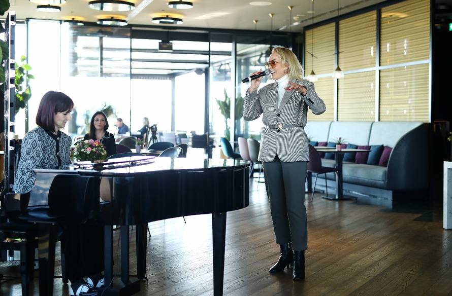 Nakon ozljede, Brena se vraća u velikom stilu: Otvaramo šestu Arenu Zagreb, očekujte spektakl