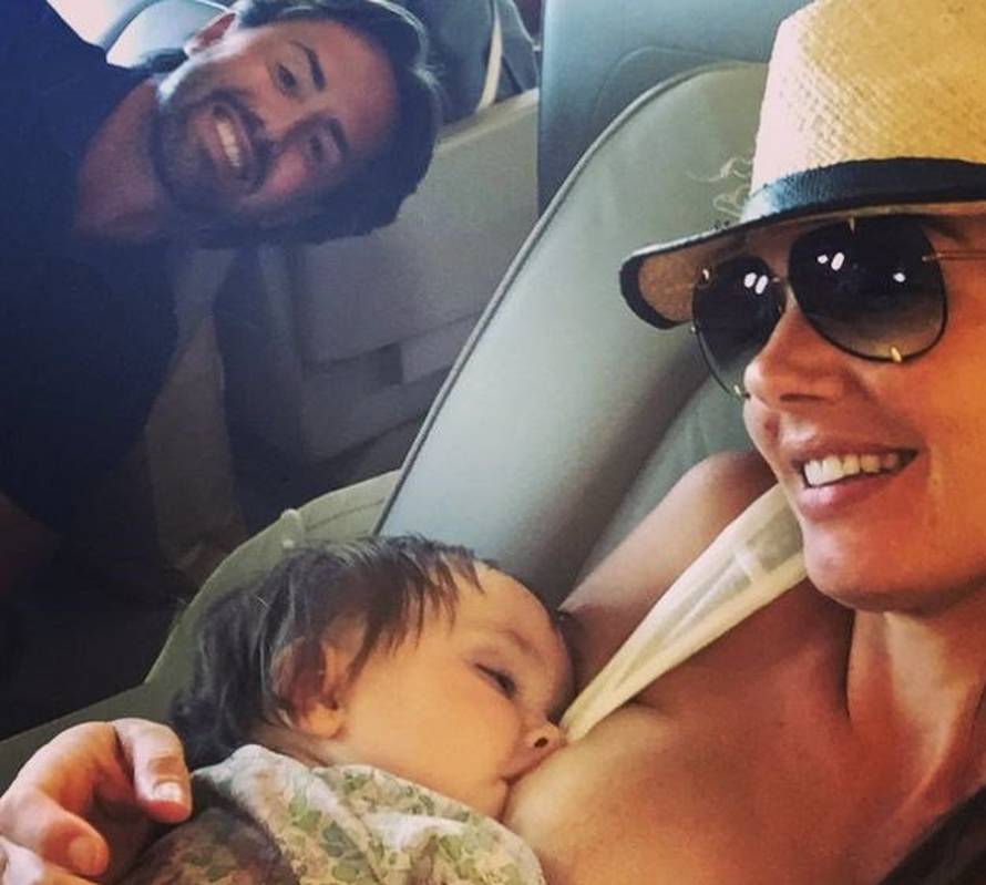 Brćkaju se u zlatnoj kadi, a poslužuje ih 'vojska' od 50 ljudi