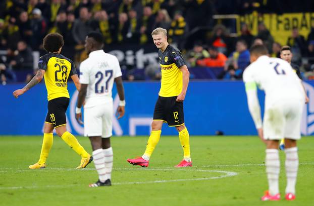 Champions League - Round of 16 First Leg - Borussia Dortmund v Paris St Germain