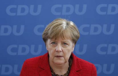 Merkel: Antisemitizmu nema mjesta u njemačkom društvu