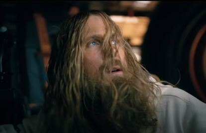 Znate li tko je ovo? Zavodnik je zbog uloge neprepoznatljiv!