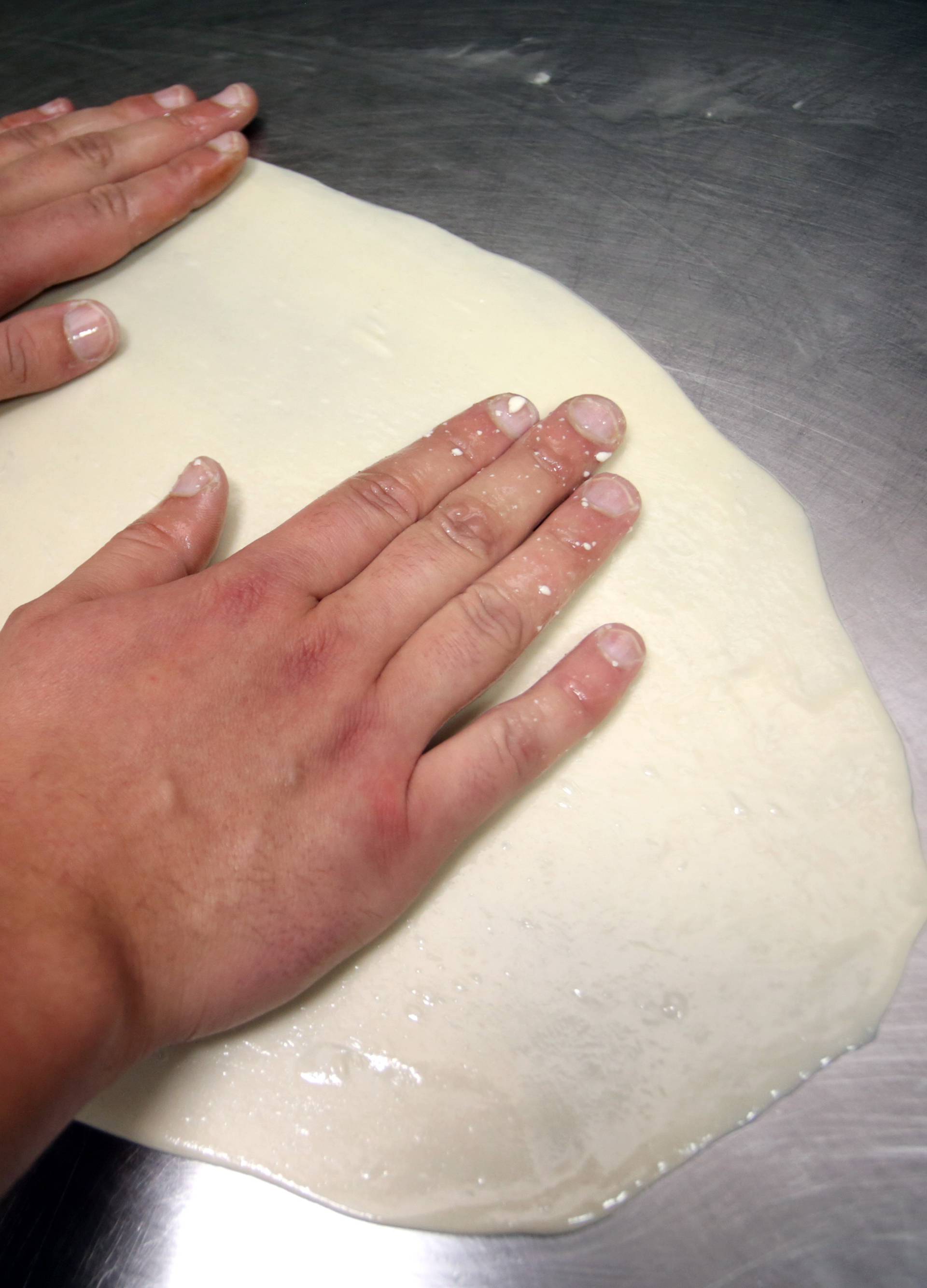 Uz ovaj recept zamijesit ćete pravo bosansko tijesto za pite