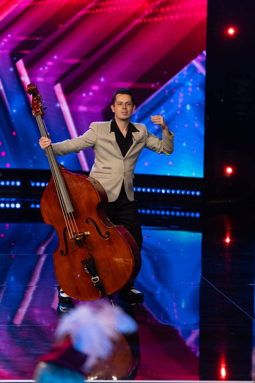 'Jedan od najboljih ikad': Filipinac pjesmom 'Lutka' zaslužio Martinin zlatni gumb