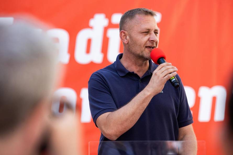 Predstavljanje kandidata s liste Restart koalicije u X. izbornoj jedinici