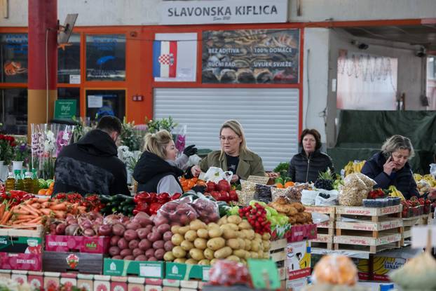Zagreb: Tržnica Jarun
