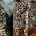 Dizajnerski dvojac radi print na hlačama inspiriran slikama iz doba baroka i srednjeg vijeka