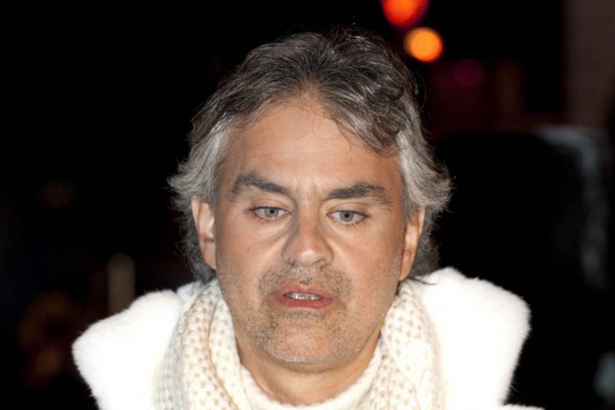 Andrea Bocelli: Osljepio sam zbog udarca loptom u glavu