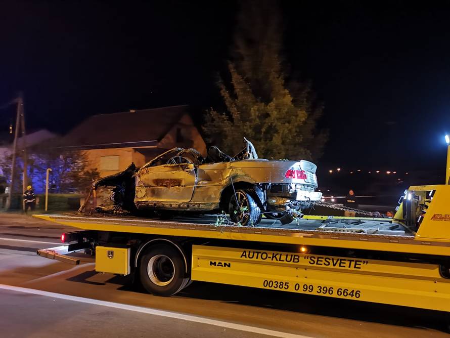 Nova snimka: Divljao BMW-om, udario u kuću, auto mu izgorio