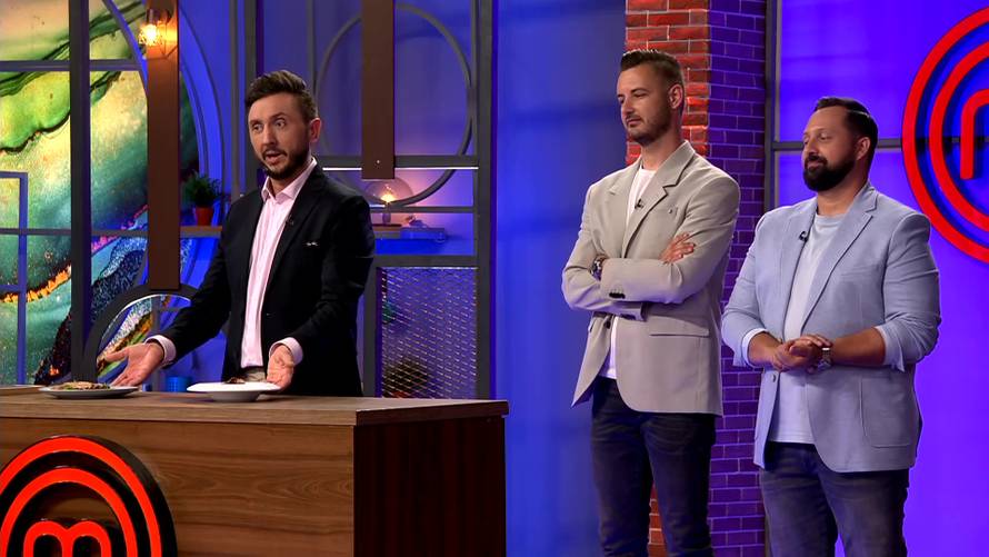 Juan poslao Mirjanu na galeriju MasterChef kuhinje, a onda je iznenada spasio imunitetom