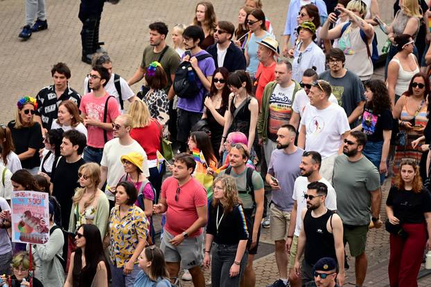 Zagreb: 25. Povorka ponosa LGBTIQ zajednice "Korak po korak, iskorak!"