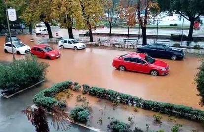 U Istri poplave, ulice gradova pod vodom, promet u prekidu...