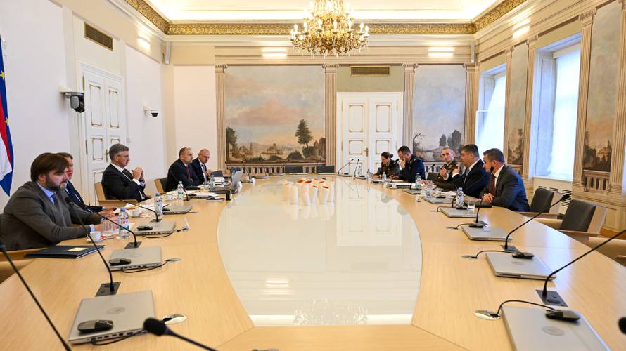 FOTO Oglasili se Milanović i Vlada nakon sjednice Vijeća, evo o čemu su raspravljali