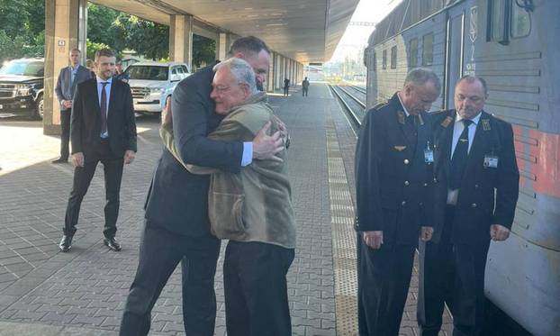 U.S. Special Envoy for Ukraine Kellogg arrives in Kyiv