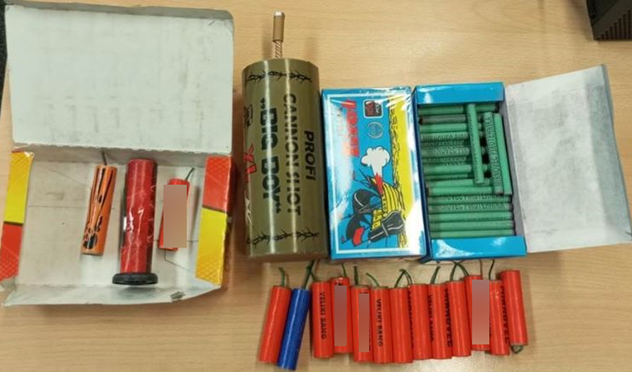 VIDEO Maloljetnicima oduzeli gomilu petardi u Zagrebu