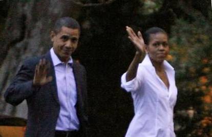 Barack i Michelle agentima nestali u grmlju Bijele kuće