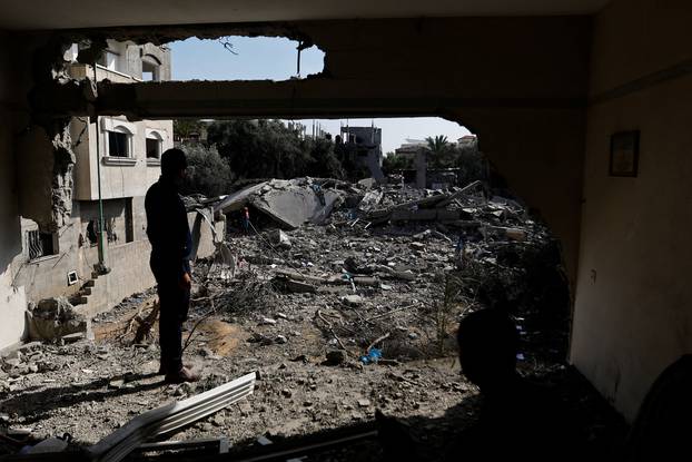 Palestinians and Israelis resume normal life after Gaza truce, in Deir Al-Balah