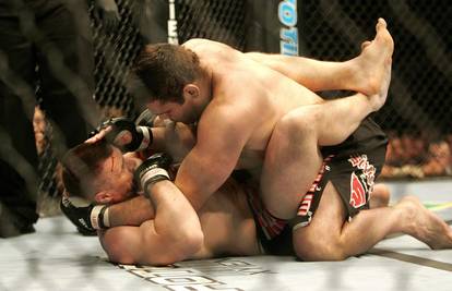 Fjodor Jemjeljanenko izazvao Mirka Filipovića na meč u Srbiji! 'To je moja omiljena zemlja'