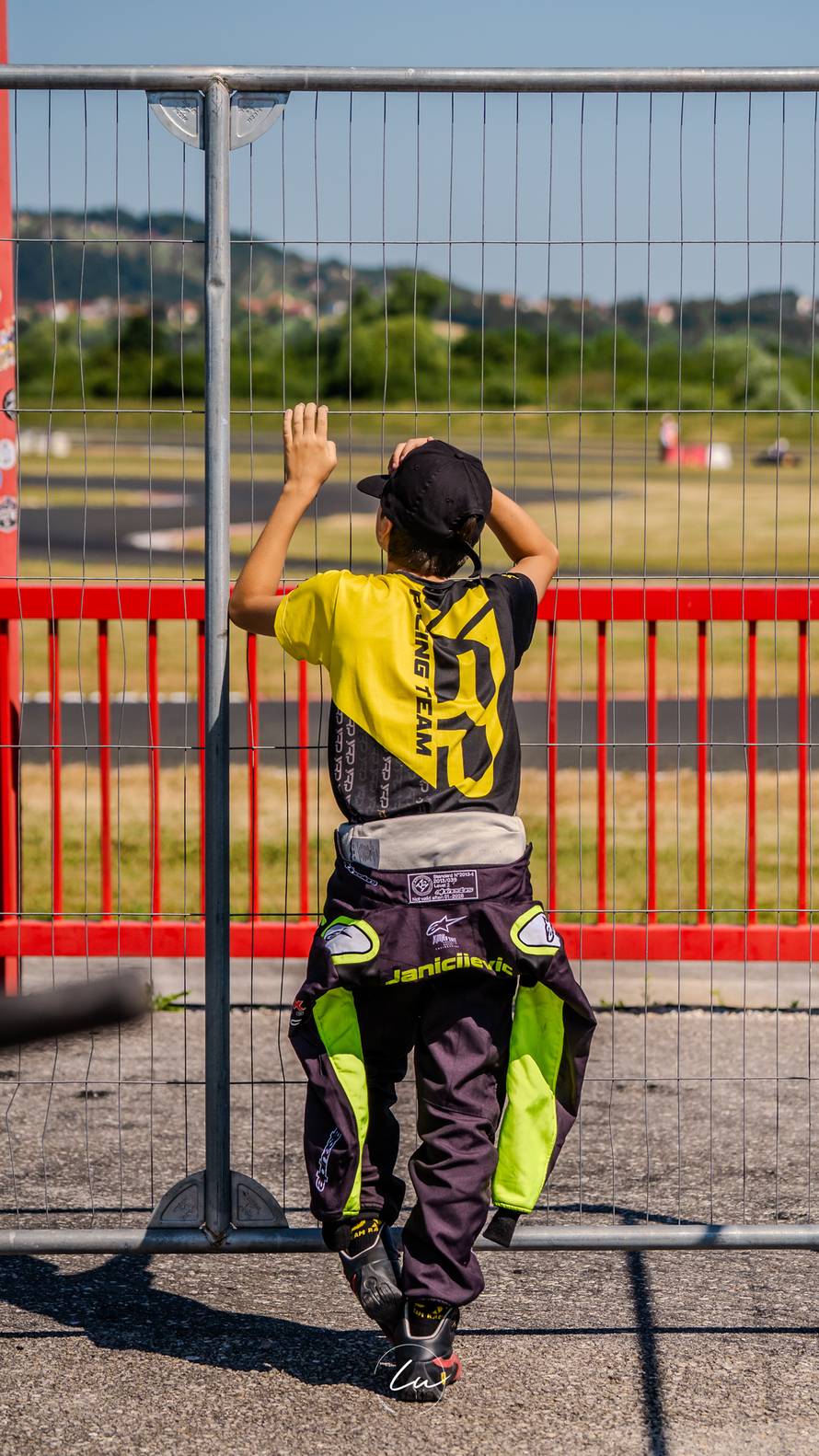 Hrvatski karting dobiva novu zvijezdu: Ivan Janičijević (11) oduševljava rezultatima...