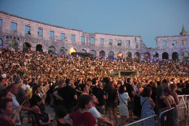Pula: Nick Cave napunio Arenu i drugu večer