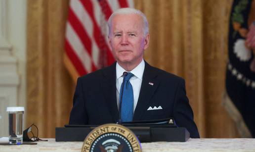 Joe Biden najavio: U Vrhovni sud prvi put ide crnkinja