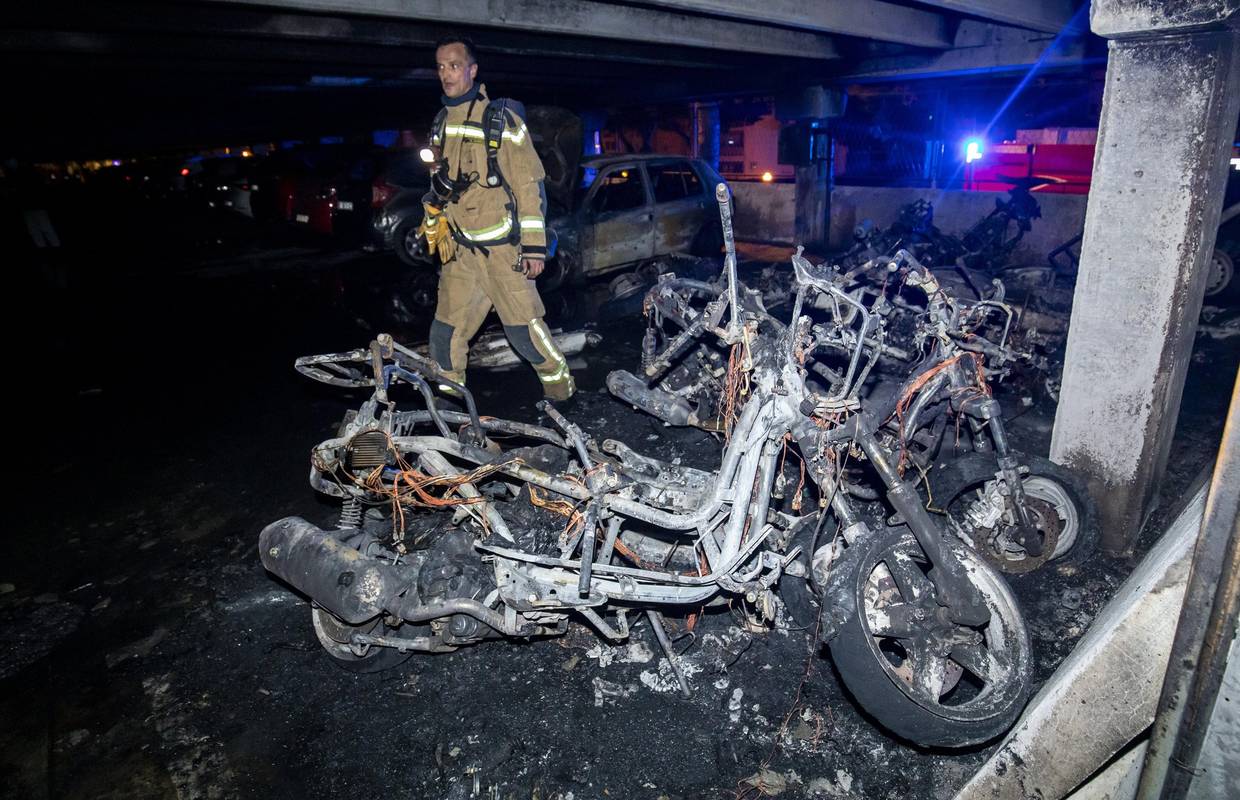 Policija utvrdila: Požar u garaži na Pujankama je podmetnut