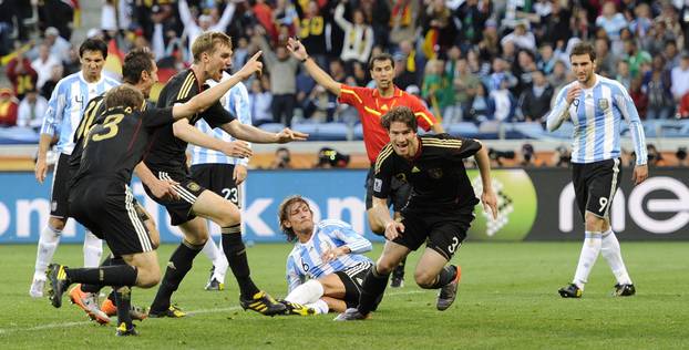 Germany 4 Argentina 0